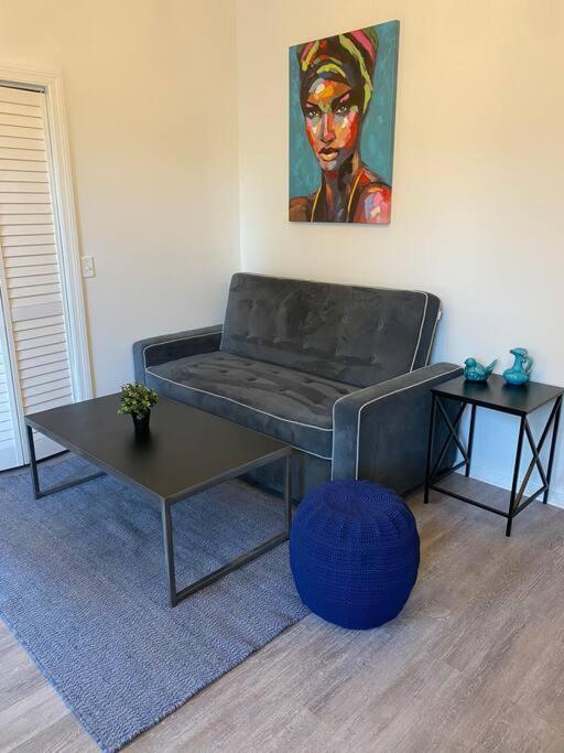 Chic Bungalow Apartment Steps From Armature Works & Downtown Riverwalk 탬파 외부 사진